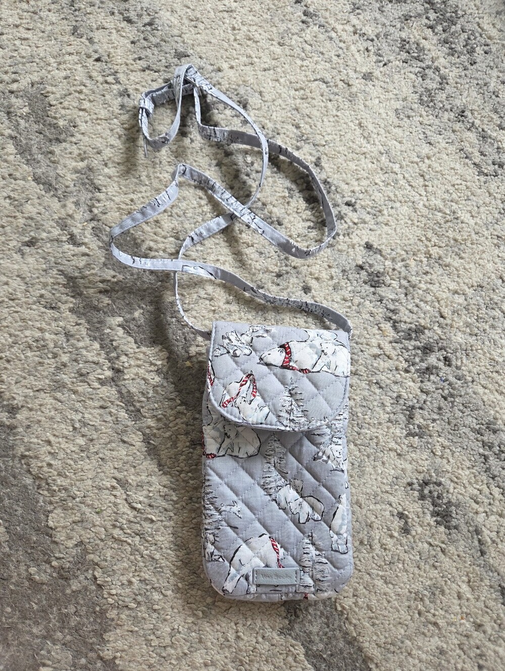 Vera Bradley Carson Cellphone Case Beary Merry Polar Bear Crossbody